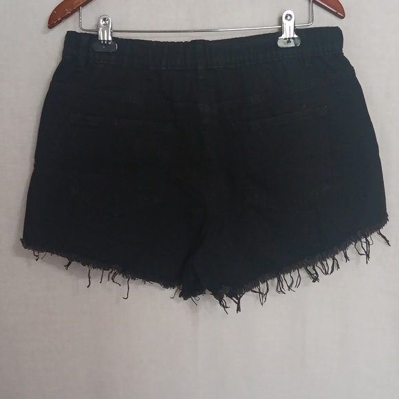 Black Distressed Mid-Rise Denim Cutoff Shorts Size Large Plus - Picture 4 of 4